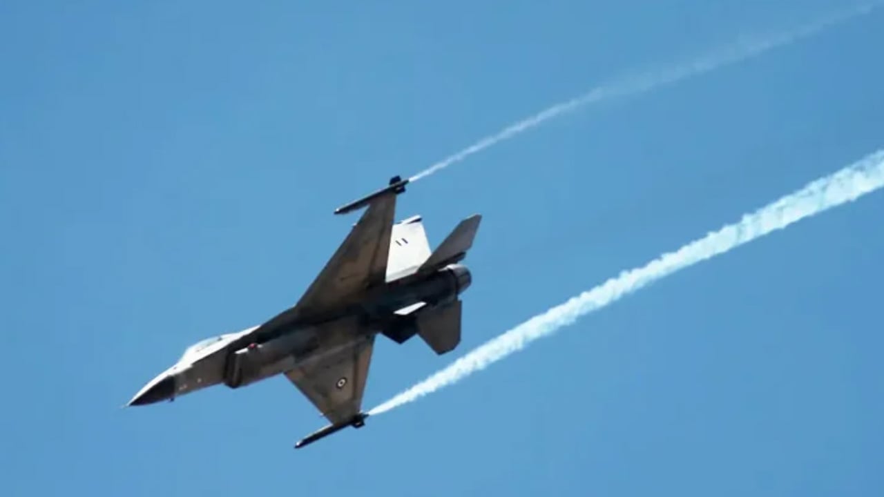 তুরস্কে এফ-১৬ বিমান দুর্ঘটনায় পাইলট নিহত