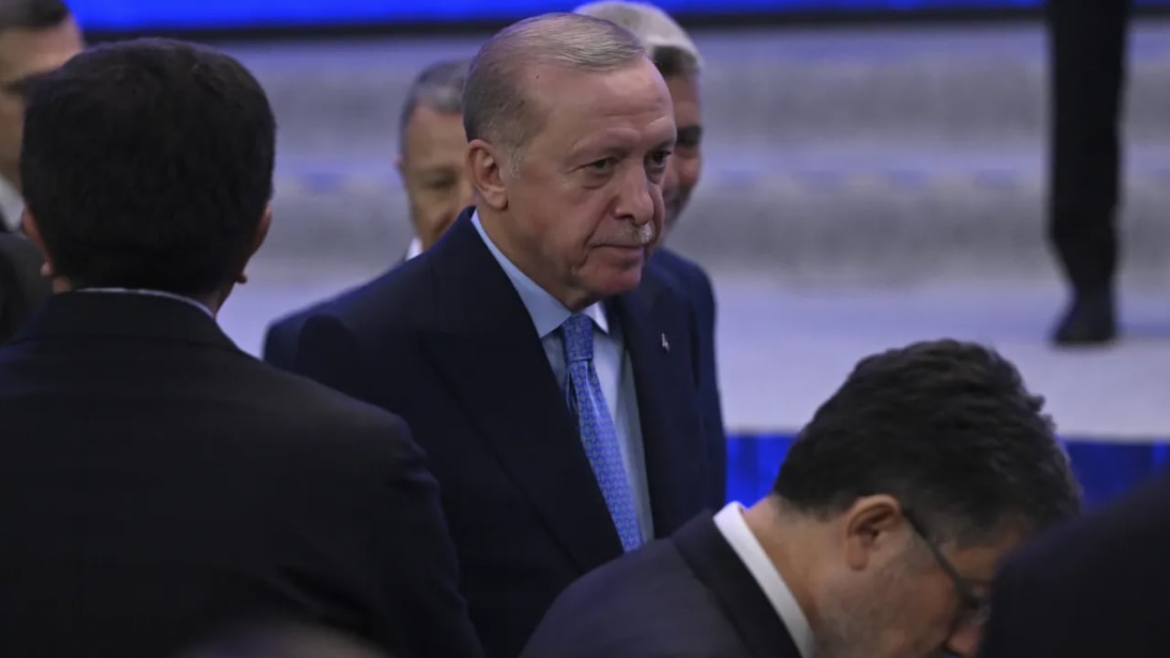 সিরিয়ায় বড় পরিসরে পুনর্গঠনের কাজ শুরু করছে তুরস্ক