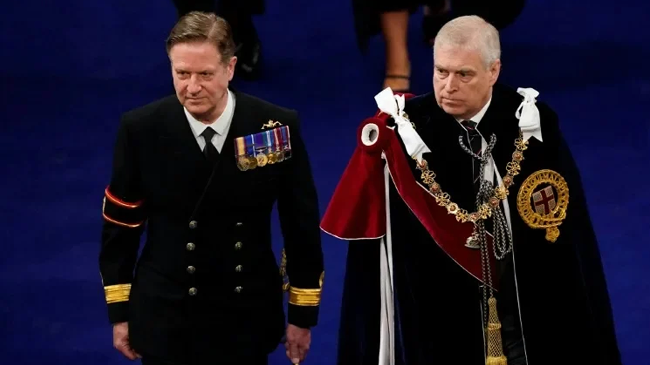 অ্যান্ড্রুর গ্রেপ্তারে রাজা চার্লসের সামনে নতুন সংকট