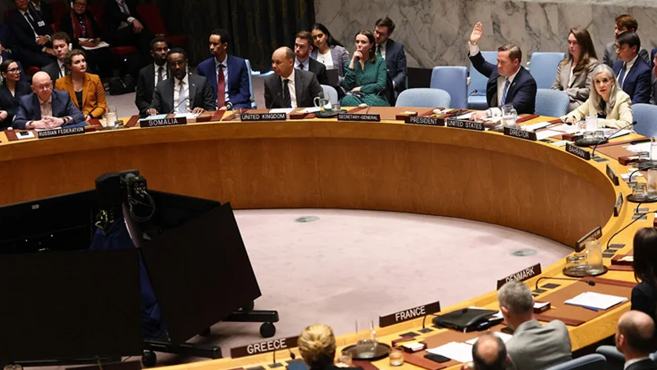 উপসাগরীয় দেশগুলোতে ইরানের হামলা বন্ধের দাবি নিরাপত্তা পরিষদের