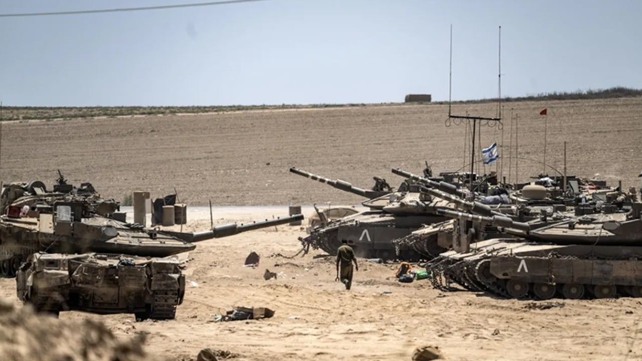 ইসরাইলের কাছে জরুরি ভিত্তিতে অস্ত্র বিক্রি অনুমোদন যুক্তরাষ্ট্রের