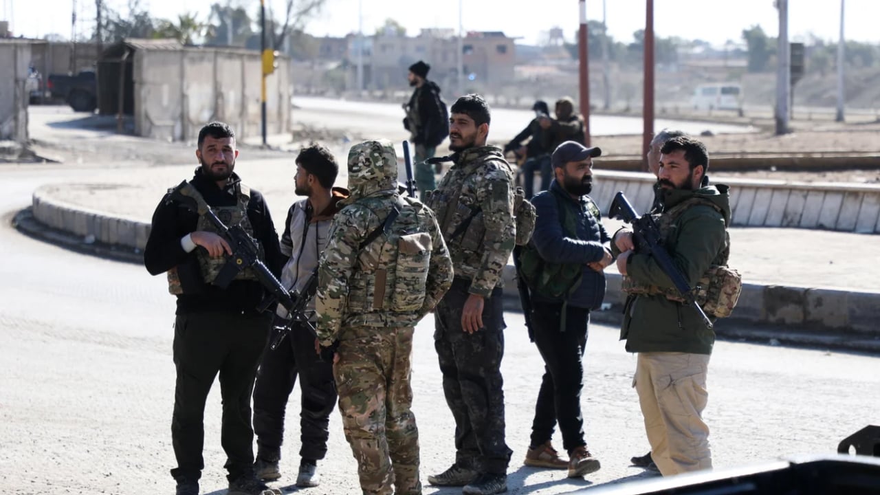 সিরিয়া থেকে সব সেনা প্রত্যাহোরের কথা ভাবছে যুক্তরাষ্ট্র