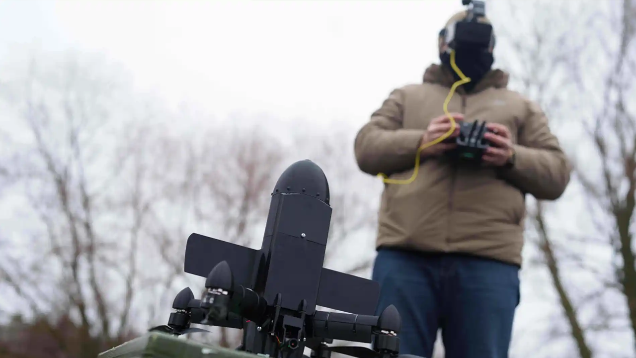 ইরানি ড্রোন মোকাবিলায় মধ্যপ্রাচ্যে ১০,০০০ ইন্টারসেপ্টর ড্রোন মোতায়েন যুক্তরাষ্ট্রের