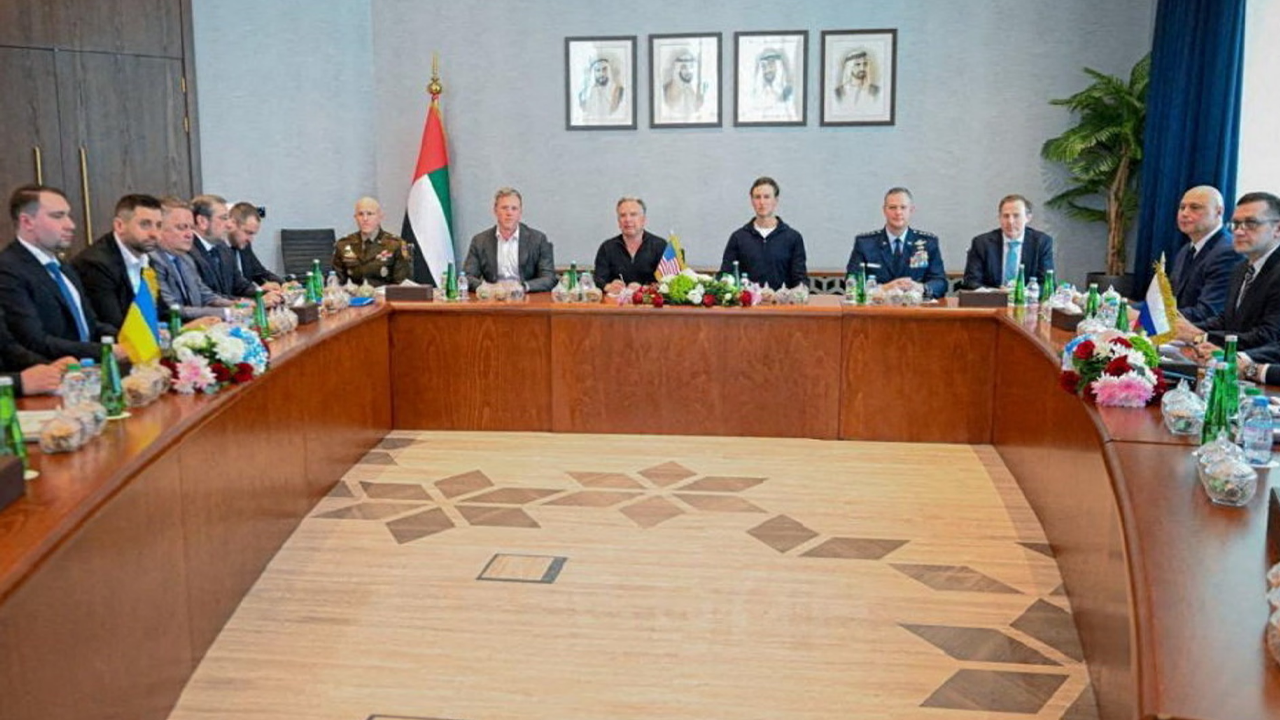 আবুধাবিতে শুরু দ্বিতীয় দিনের ইউক্রেন–রাশিয়া–যুক্তরাষ্ট্রের আলোচনা