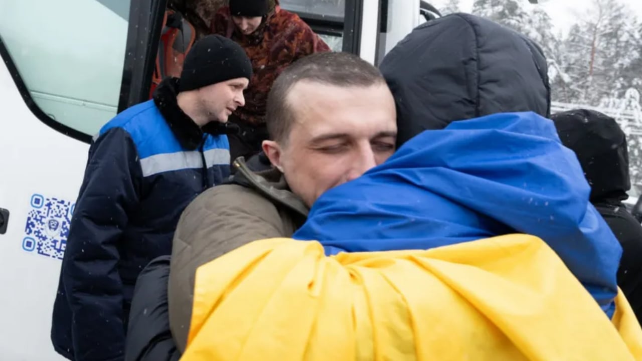 আবারও বন্দি বিনিময় করল রাশিয়া-ইউক্রেন