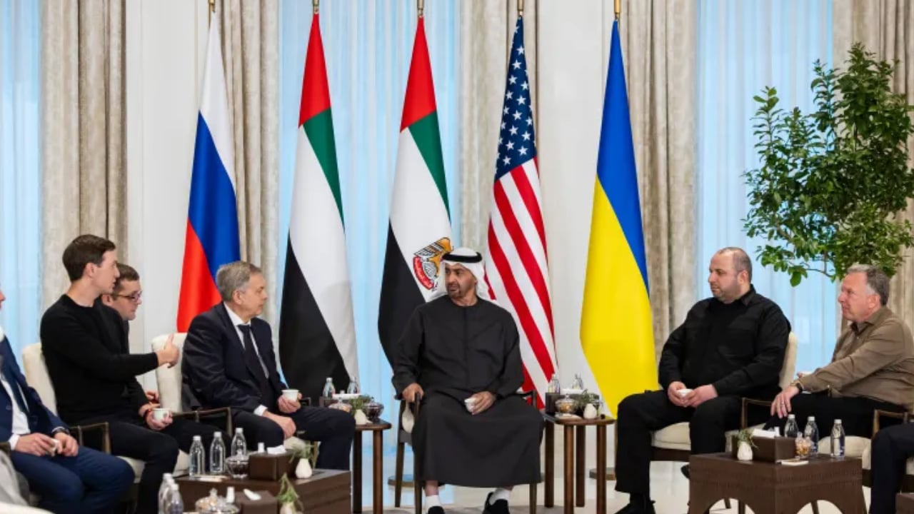 যুদ্ধ বন্ধে প্রথমবারের মতো ত্রিপক্ষীয় বৈঠকে ইউক্রেন-রাশিয়া-যুক্তরাষ্ট্র