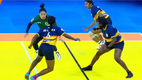 আশায় ছেলেরা, নারী দলের বিদায়