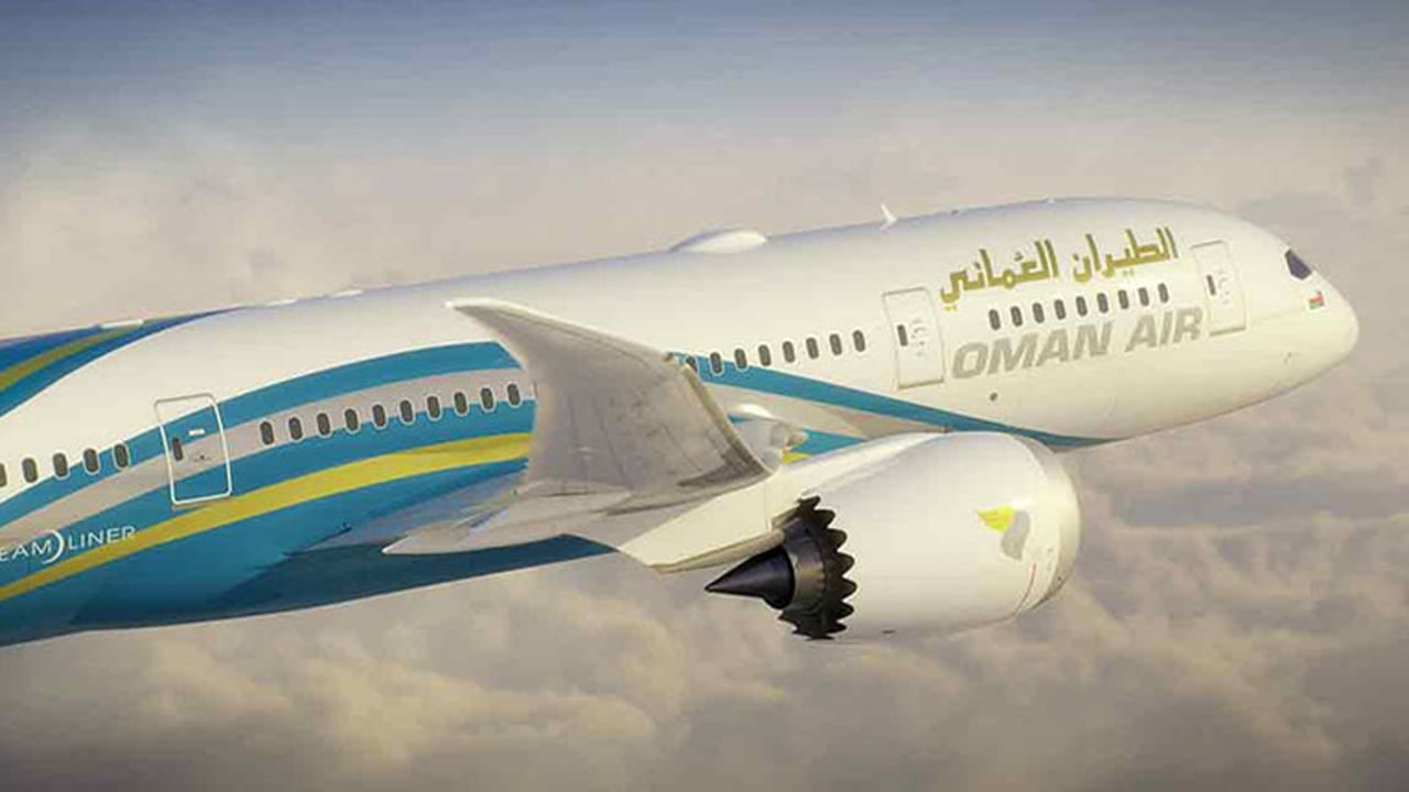 এক সপ্তাহের জন্য ফ্লাইট স্থগিত করলো ওমান এয়ার