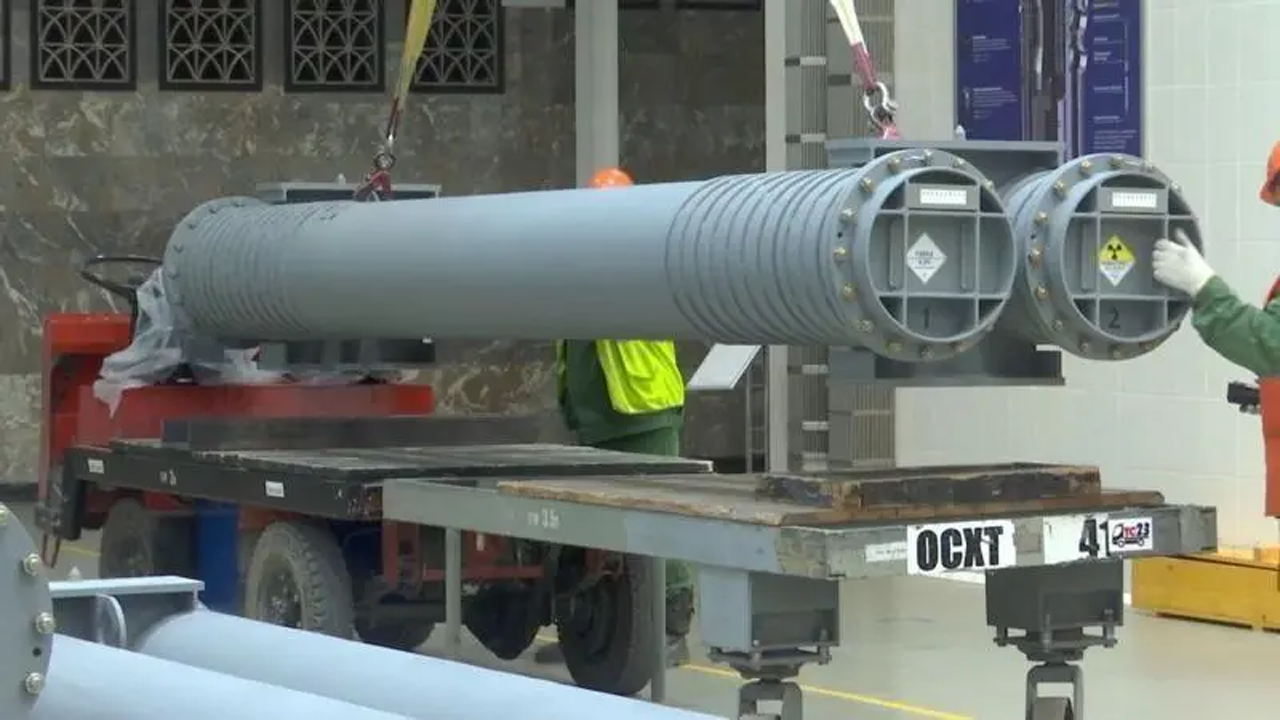 পারমাণবিক বিদ্যুৎকেন্দ্রে ‘ফুয়েল লোডিং’ কী?