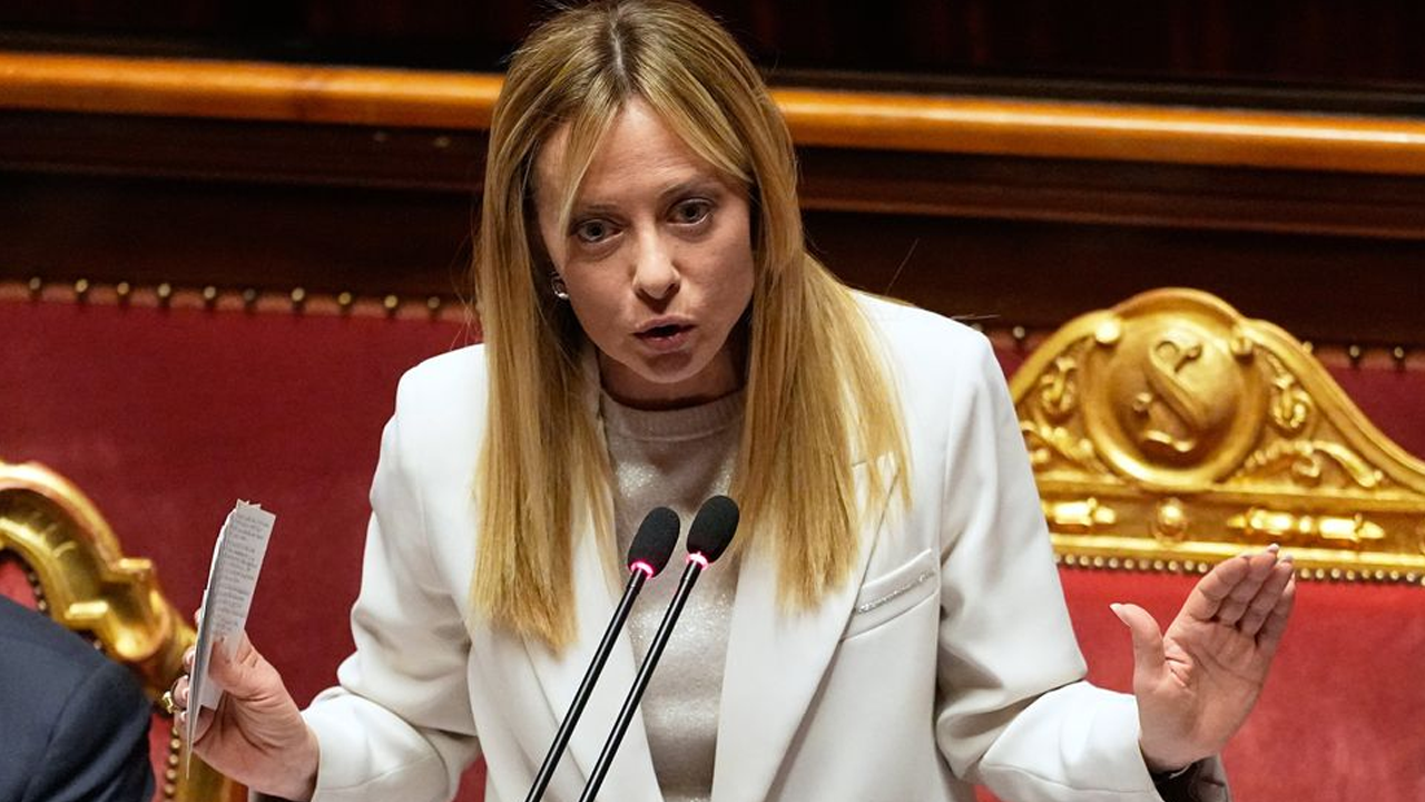 পোপকে নিয়ে ট্রাম্পের মন্তব্য ‘অগ্রহণযোগ্য’: ইতালির প্রধানমন্ত্রী