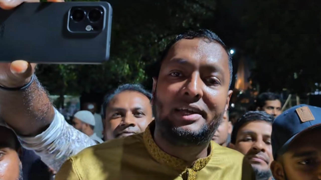 ‘শাহবাগ সৃষ্টি করে অন্যায়ভাবে ফাঁসি দেয়ার জবাব মানুষ এখানে দিয়ে যাবে’