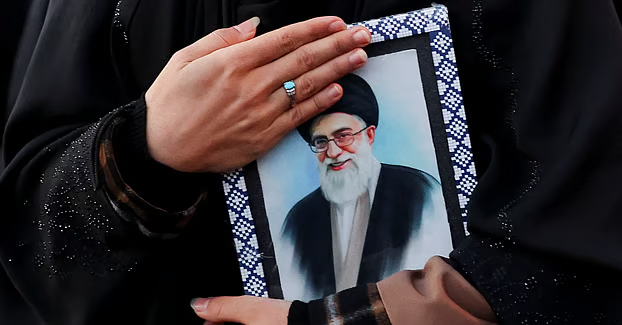 ইরানের সর্বোচ্চ নেতার ব্যক্তিগত বিমান ধ্বংস করার দাবি ইসরাইলের