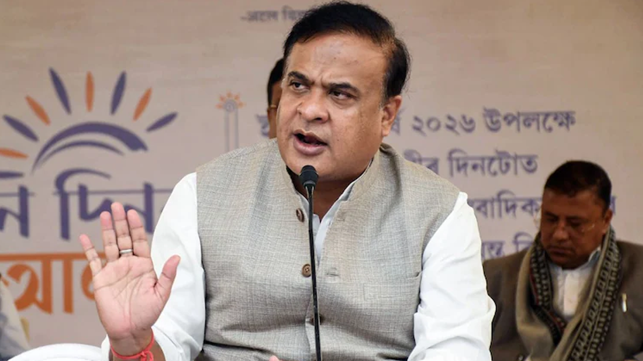 কূটনৈতিক প্রক্রিয়া ছাড়াই ‘অবৈধ বাংলাদেশিদের’ হটানো হবে: আসামের মুখ্যমন্ত্রী