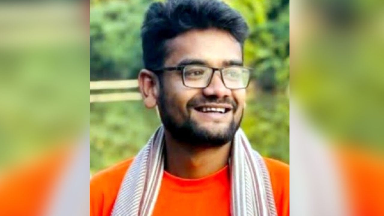 সাতকানিয়ায় ট্রাকচাপায় কলেজছাত্র নিহত