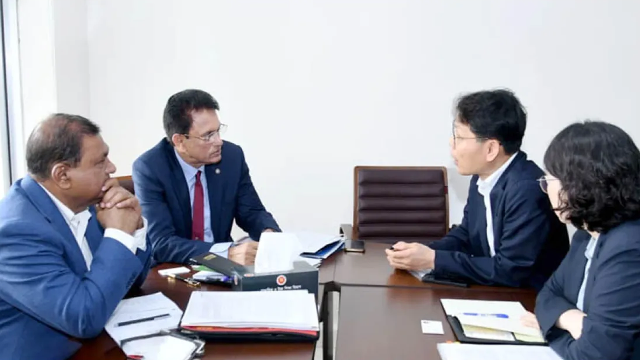 শিক্ষামন্ত্রীর সঙ্গে এডিবি প্রতিনিধির বৈঠক