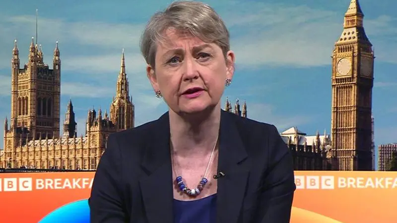 যুদ্ধবিরতির পরও লেবাননে ইসরাইলি হামলা ‘সম্পূর্ণ ভুল’: যুক্তরাজ্যের পররাষ্ট্রমন্ত্রী