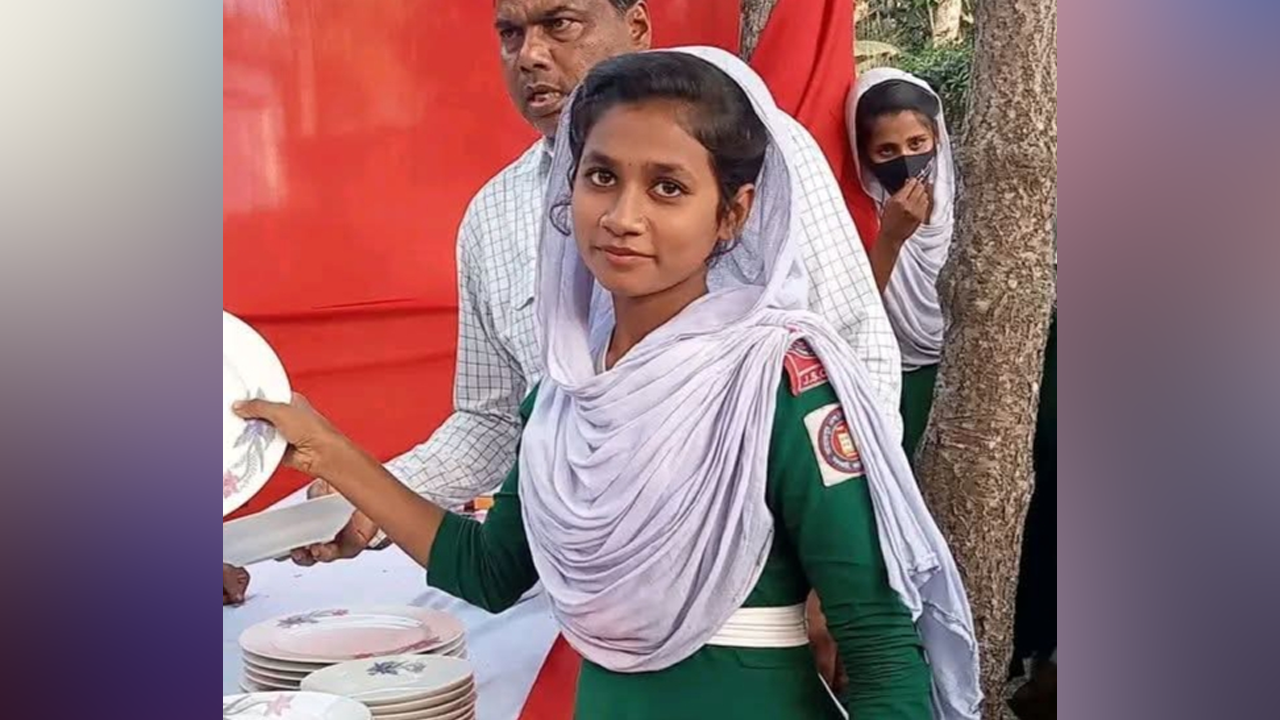 ধামইরহাটে দুর্বৃত্তের আঘাতে কলেজ পড়ুয়া শিক্ষার্থীর মৃত্যু