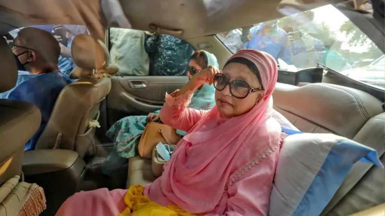 হাসপাতালে গেলেন খালেদা জিয়া