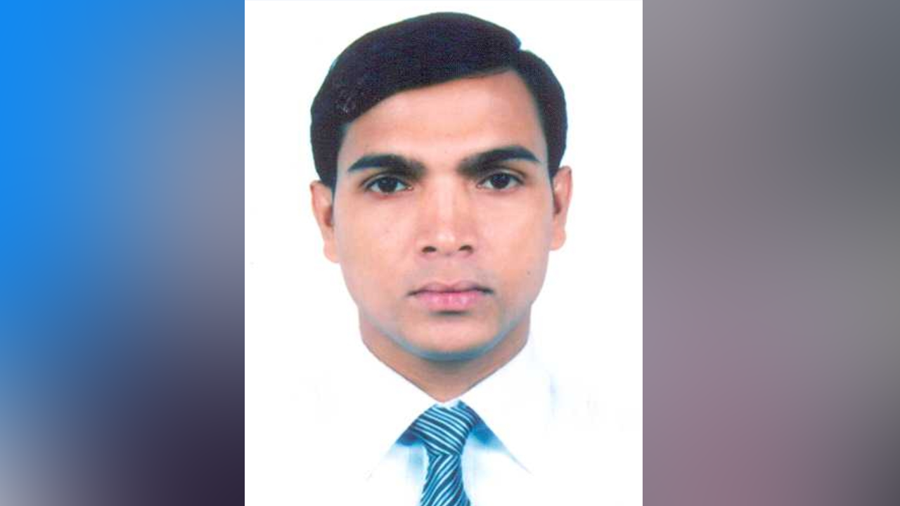 রাবি অধ্যাপকের বিরুদ্ধে বিয়ের প্রলোভনে ধর্ষণচেষ্টার মামলা