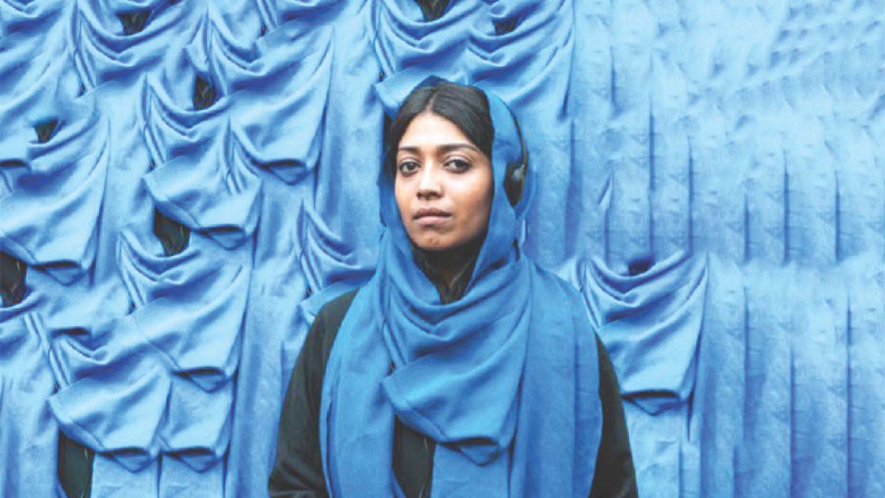 নব্বই দশকের গল্প ‘বাড়ির নাম শাহানা’