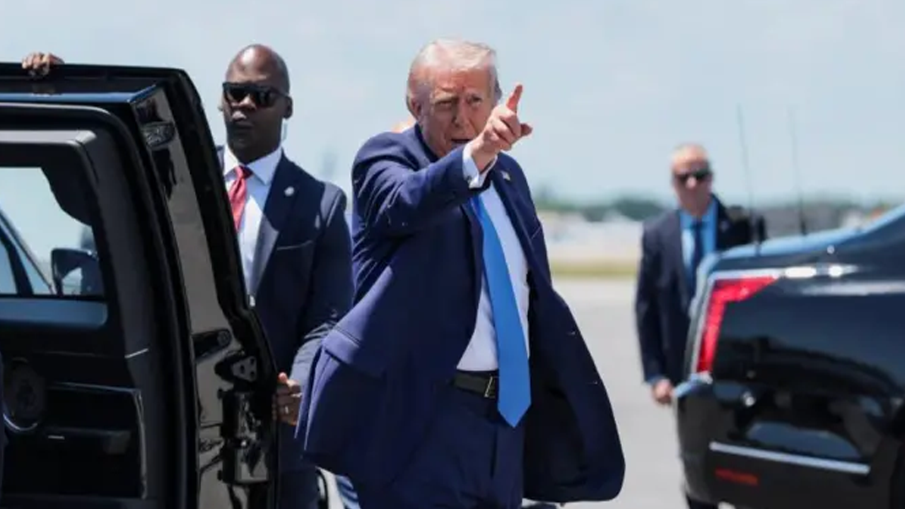 ইরানের ‘যার সাথেই প্রয়োজন হোক’ আলোচনা করতে প্রস্তুত যুক্তরাষ্ট্র: ট্রাম্প