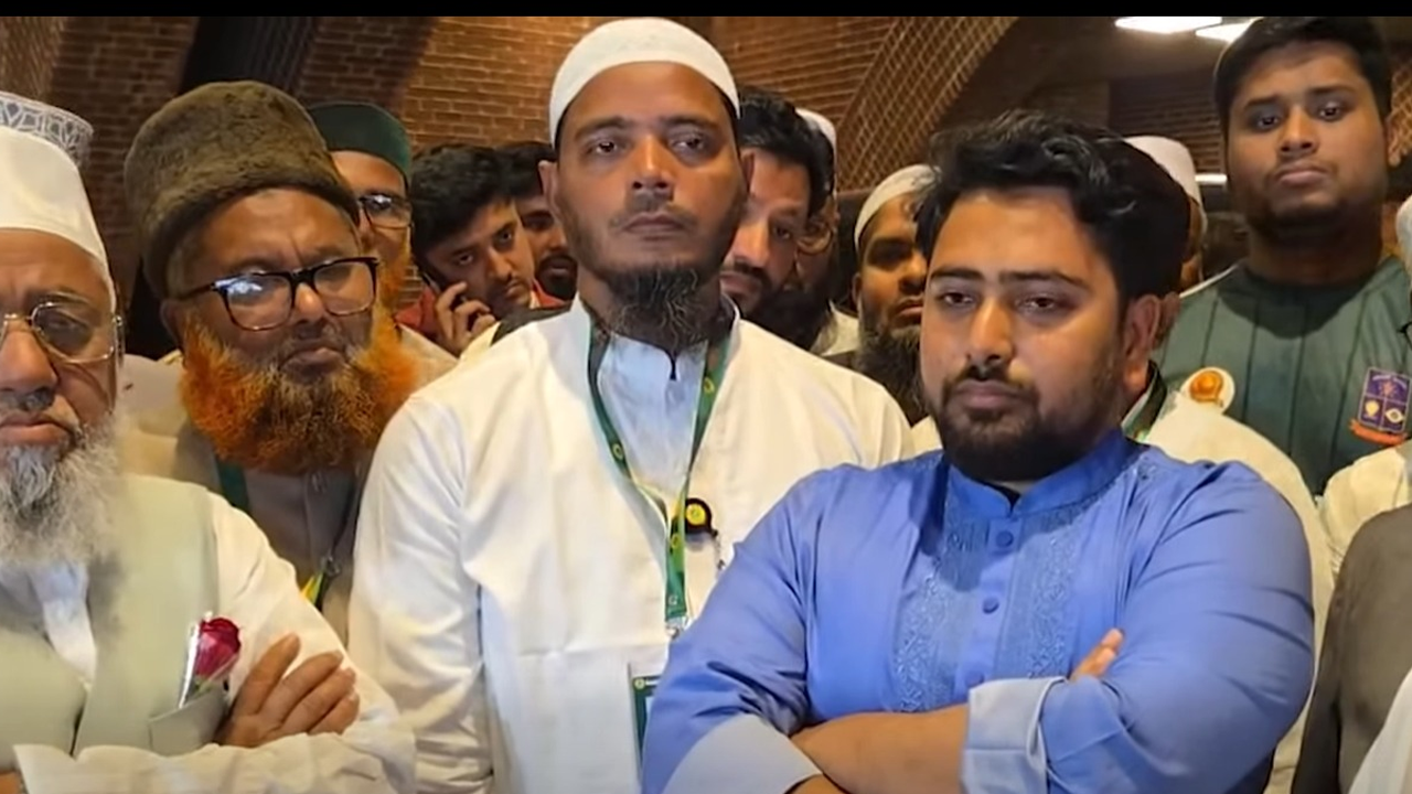 সংস্কারের শপথ না নিয়ে প্রতিশ্রুতি ভঙ্গ করেছে বিএনপি: নাহিদ ইসলাম