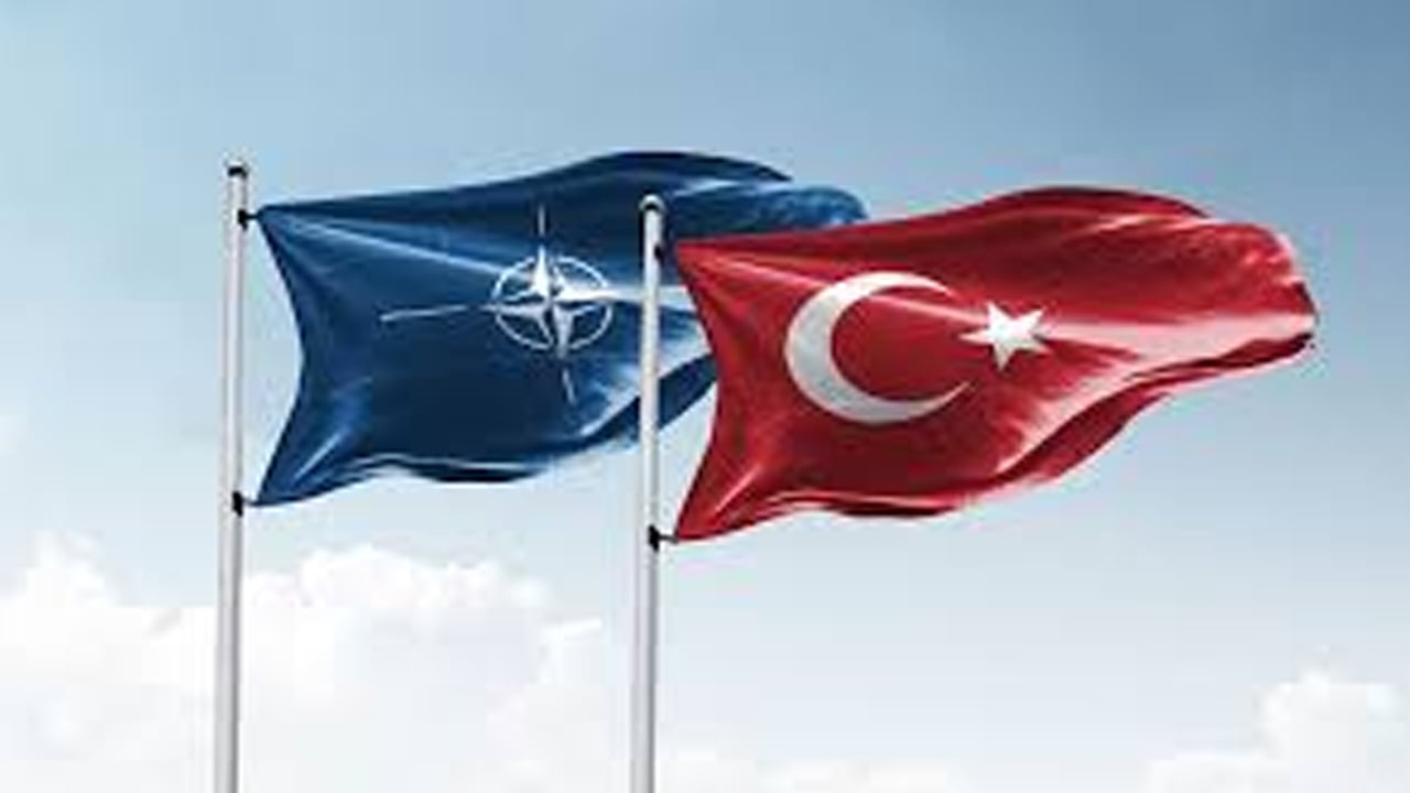 নিজ ভূখণ্ডে ইরানের ক্ষেপণাস্ত্র হামলায় তুরস্কের হুঁশিয়ারি, ন্যাটোর নিন্দা