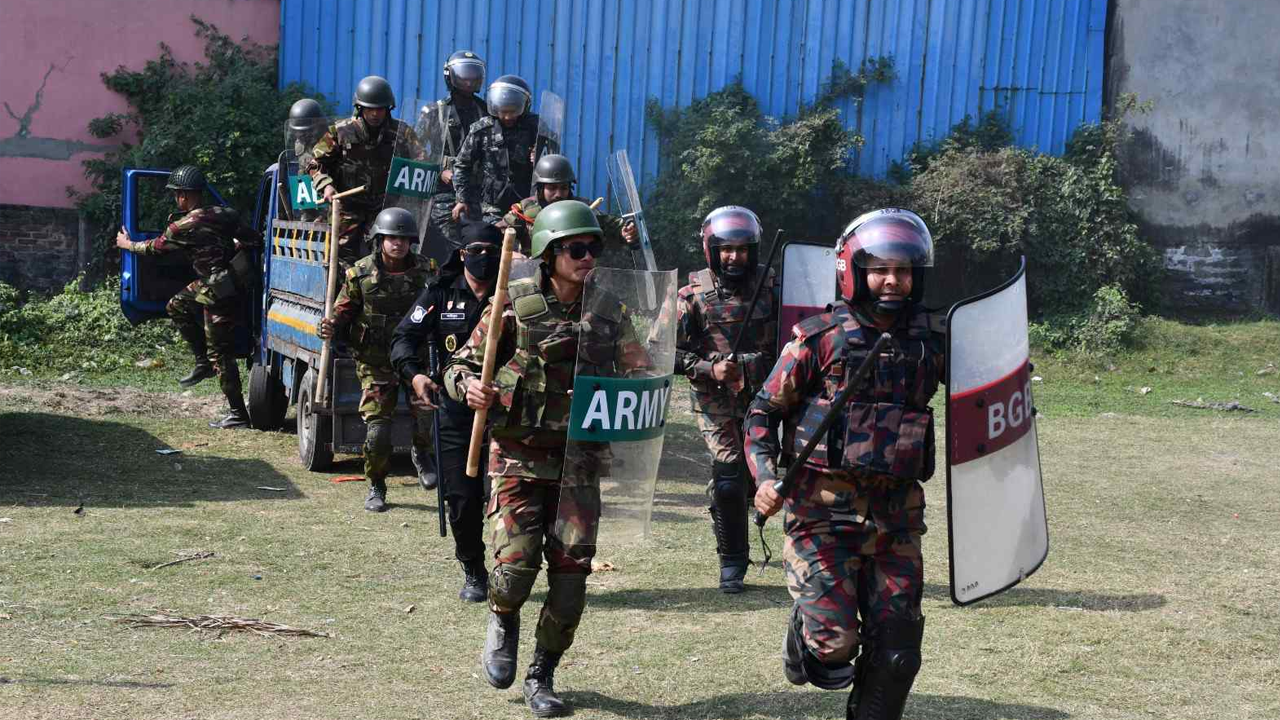 সুষ্ঠু নির্বাচন আয়োজনে প্রস্তুত সেনা-পুলিশ-র‍্যাব