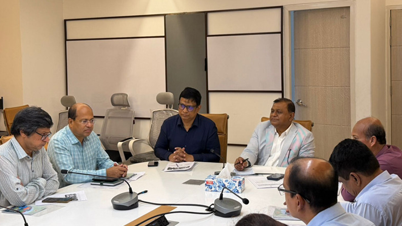 আগামী শিক্ষাবর্ষের পাঠ্যবইয়ে অনিয়ম বরদাশত করা হবে না: শিক্ষা সচিব