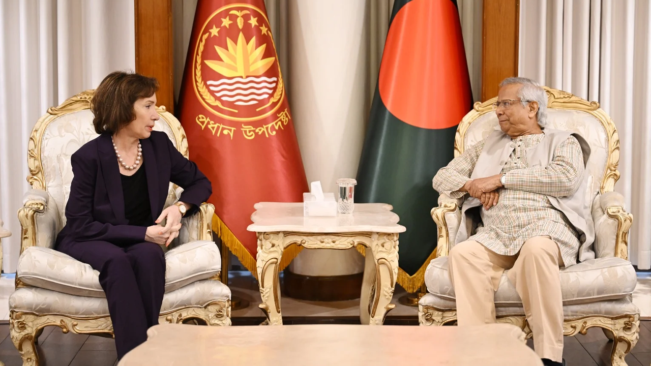 নির্বাচন আয়োজনে ‘আমরা পুরোপুরি প্রস্তুত’: প্রধান উপদেষ্টা