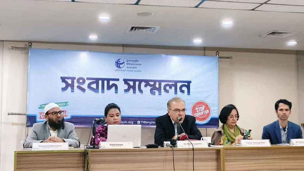 আদিবাসীদের সামাজিক নিরাপত্তা ব্যবস্থায় পর্যাপ্ত অগ্রাধিকার নেই: টিআইবি