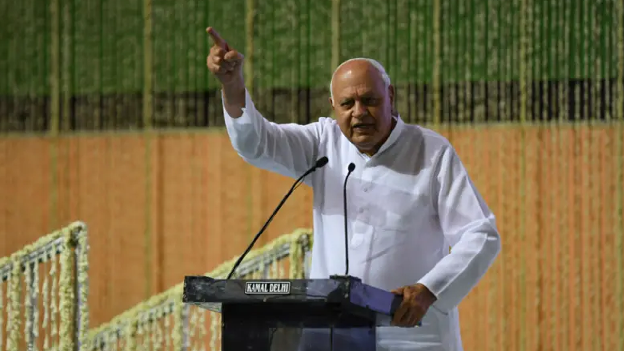 ভারতশাসিত কাশ্মীরের প্রাক্তন মুখ্যমন্ত্রী ফারুক আবদুল্লাহর উপর হামলার চেষ্টা