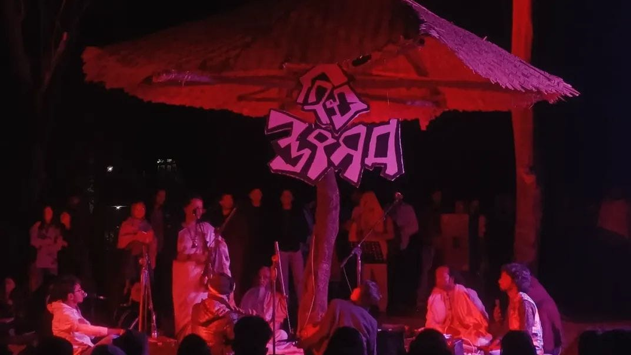 জাবিতে পালাগানে ধর্মীয় অনুভূতিতে আঘাতের অভিযোগ