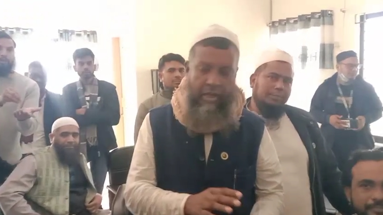 তোপের মুখে যোগদান না করেই চলে গেলেন বিতর্কিত পরিবার পরিকল্পনা কর্মকর্তা