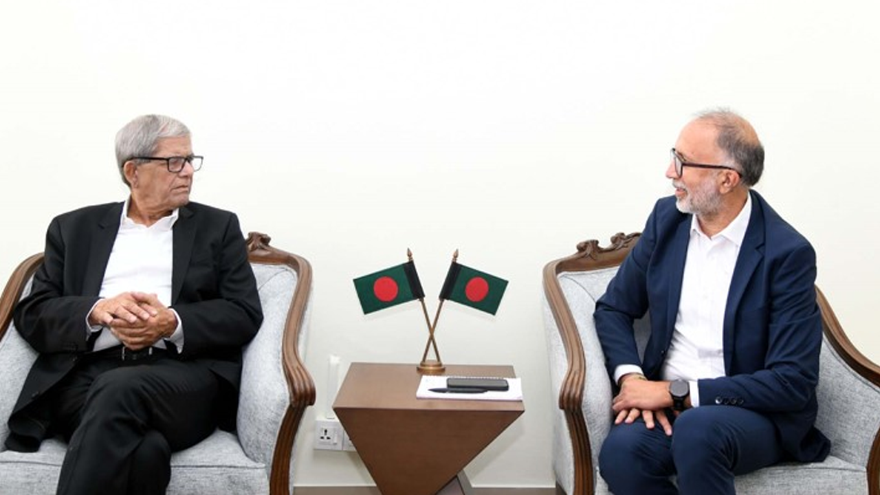 প্রকল্প বাস্তবায়নে দীর্ঘসূত্রিতা কমানোর আহ্বান স্থানীয় সরকার মন্ত্রীর