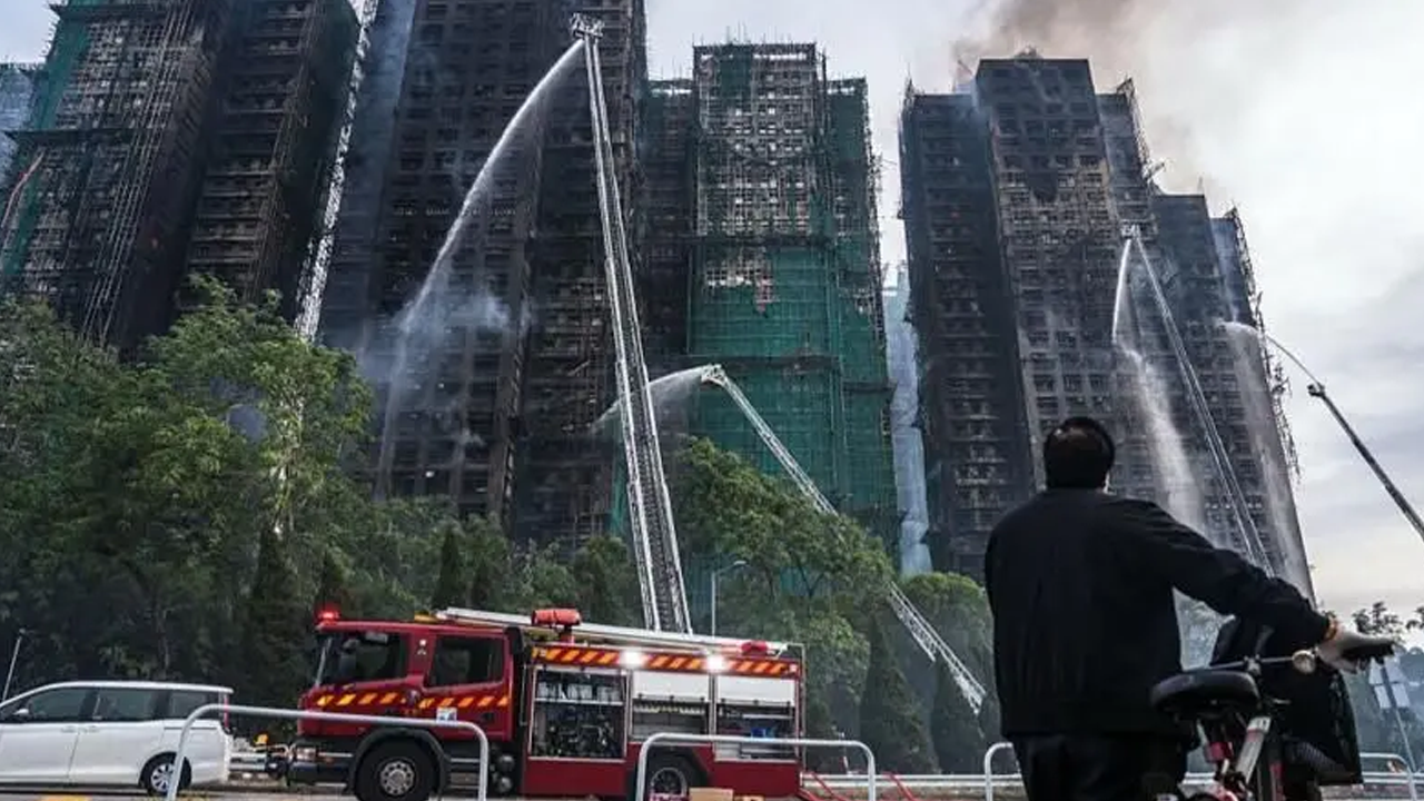 হংকংয়ের অগ্নিকাণ্ডে মৃতের সংখ্যা বেড়ে ৭৫