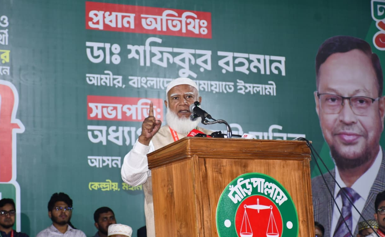 কালো চিল ভোটে ছোঁ মারলে ডানা খুলে ফেলবেন