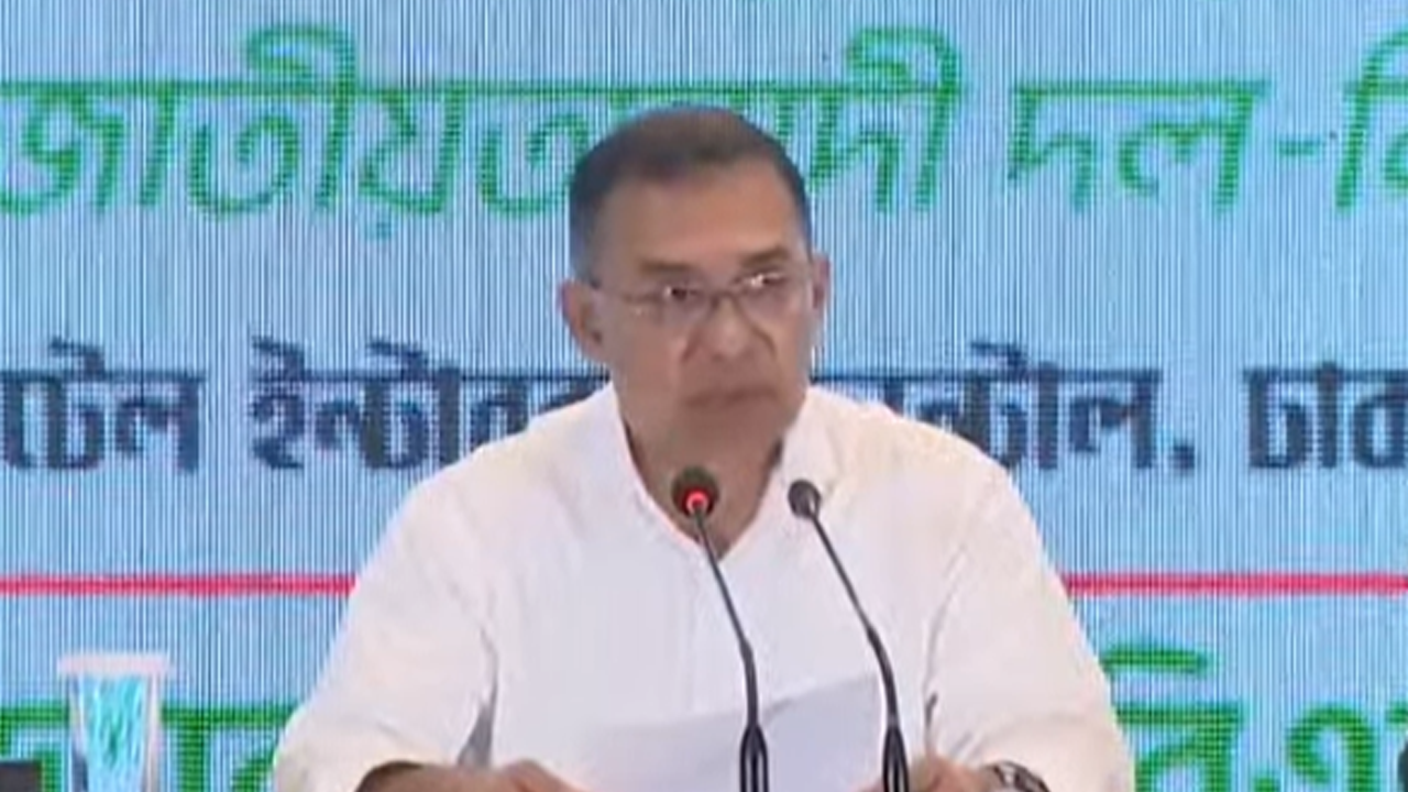 সংবাদ সম্মেলনে তারেক রহমান