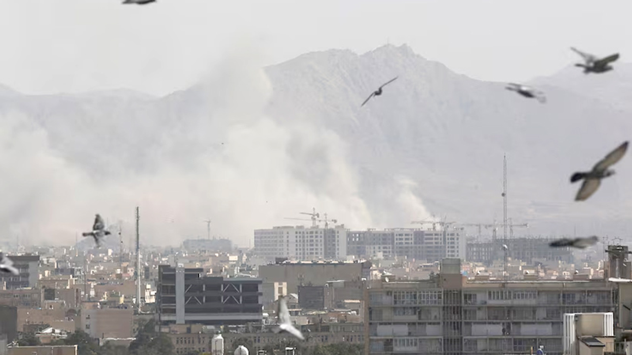 ইরানে ইসরাইল-যুক্তরাষ্ট্রের হামলার প্রতিক্রিয়ায় যা বলল পাকিস্তান-নরওয়ে-বেলজিয়াম
