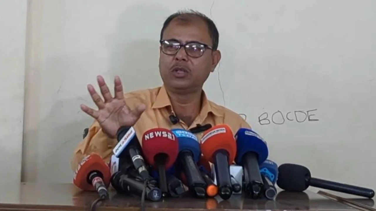 র‍্যাব কর্মকর্তা হত্যার প্রধান আসামি প্রকাশ্যে, তবু তাকে খুঁজে পাচ্ছে না প্রশাসন