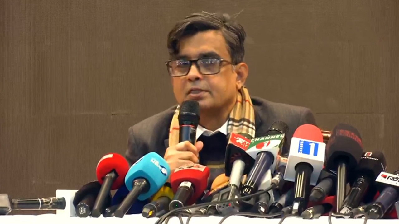 রাজনৈতিক নেতাদের নিরাপত্তায় সর্বোচ্চ গুরুত্ব দিচ্ছে সরকার