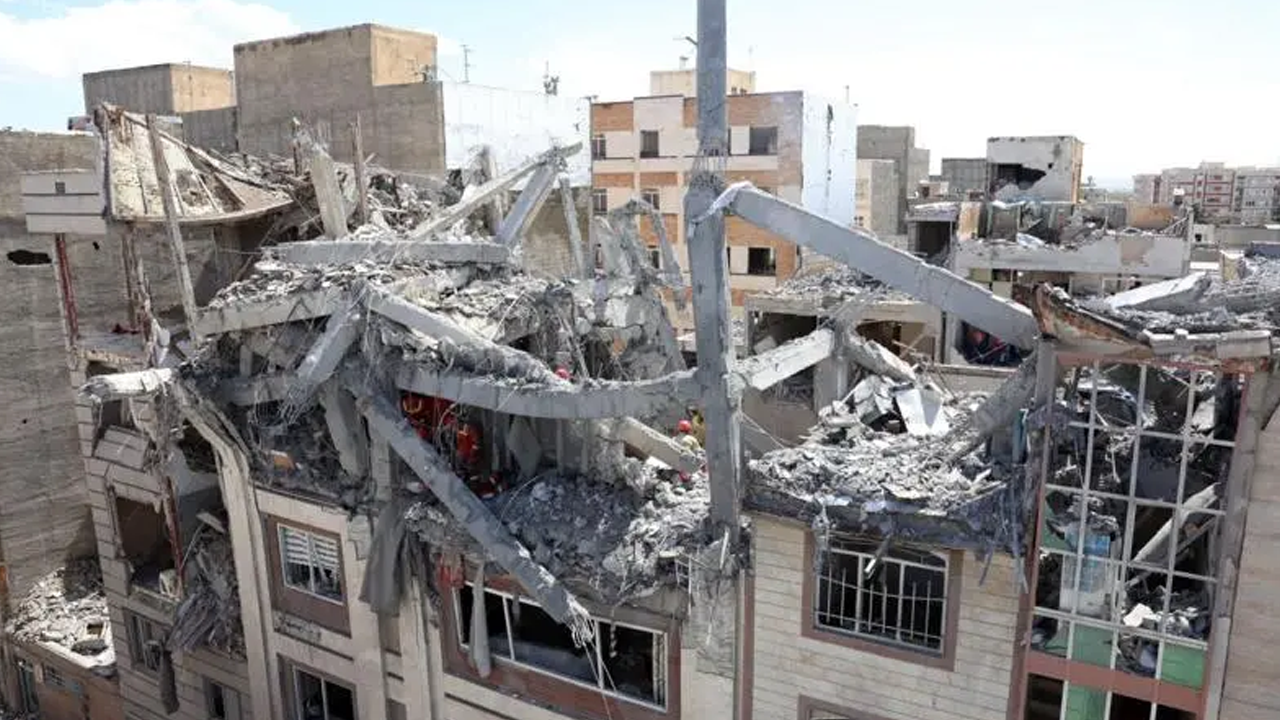 এক মাসে ইরান যুদ্ধে বেসামরিক প্রাণহানি কত?