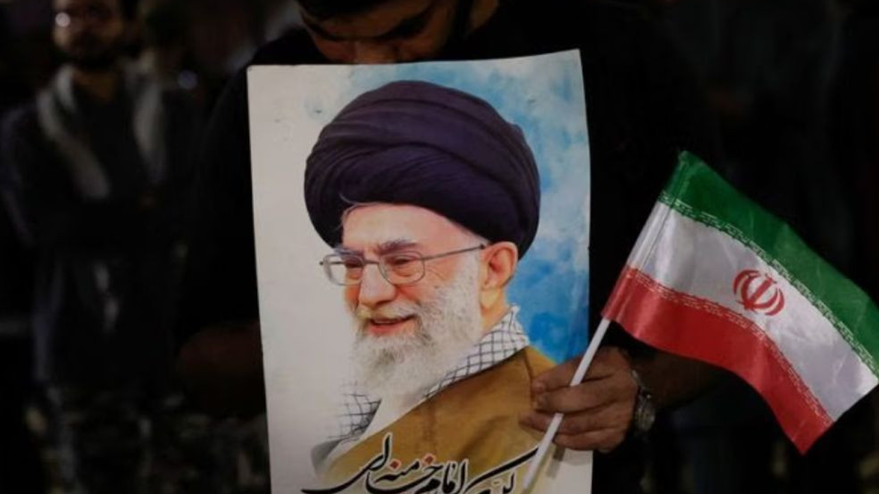 খামেনির মৃত্যুতেও অনমনীয় অবস্থানে ইরানি নেতারা