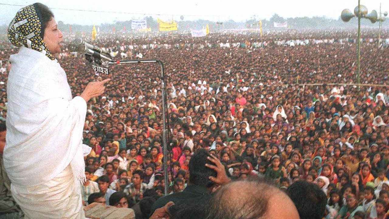 চলে গেলেন রাজনীতির ধ্রুবতারা