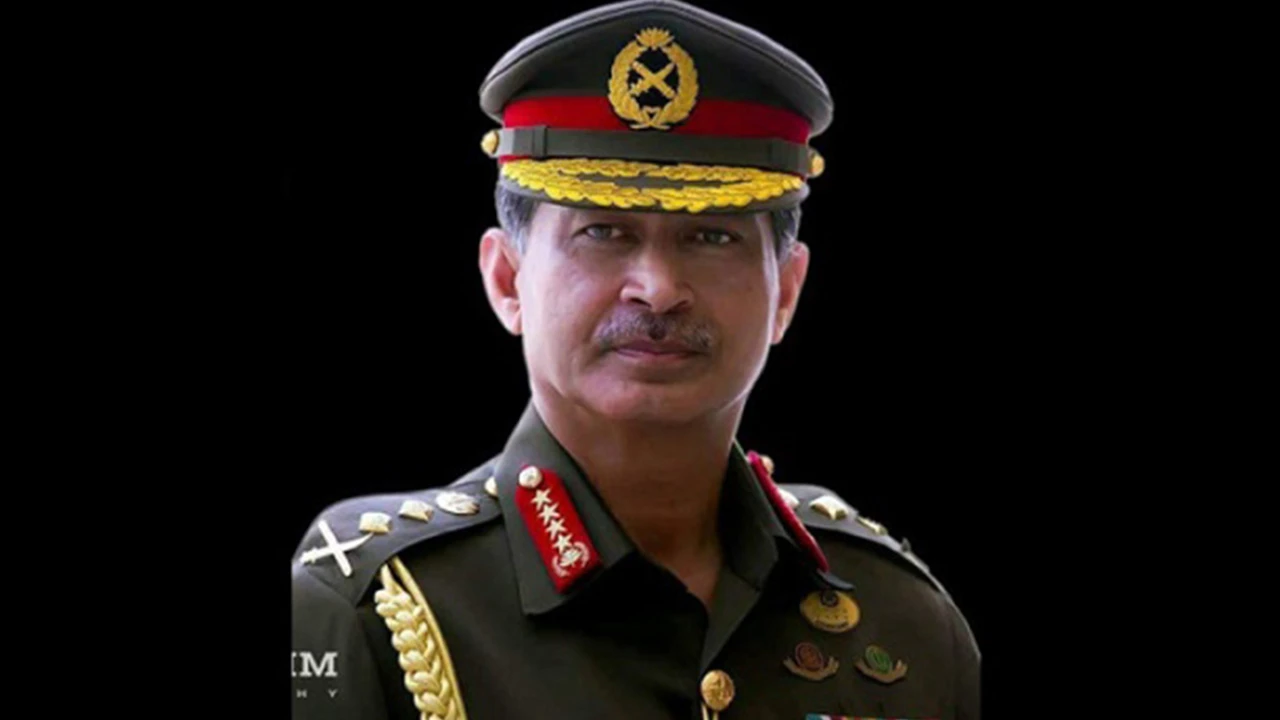 তরুণ সেনা কর্মকর্তাদের প্রতি যে আহ্বান সাবেক সেনাপ্রধানের