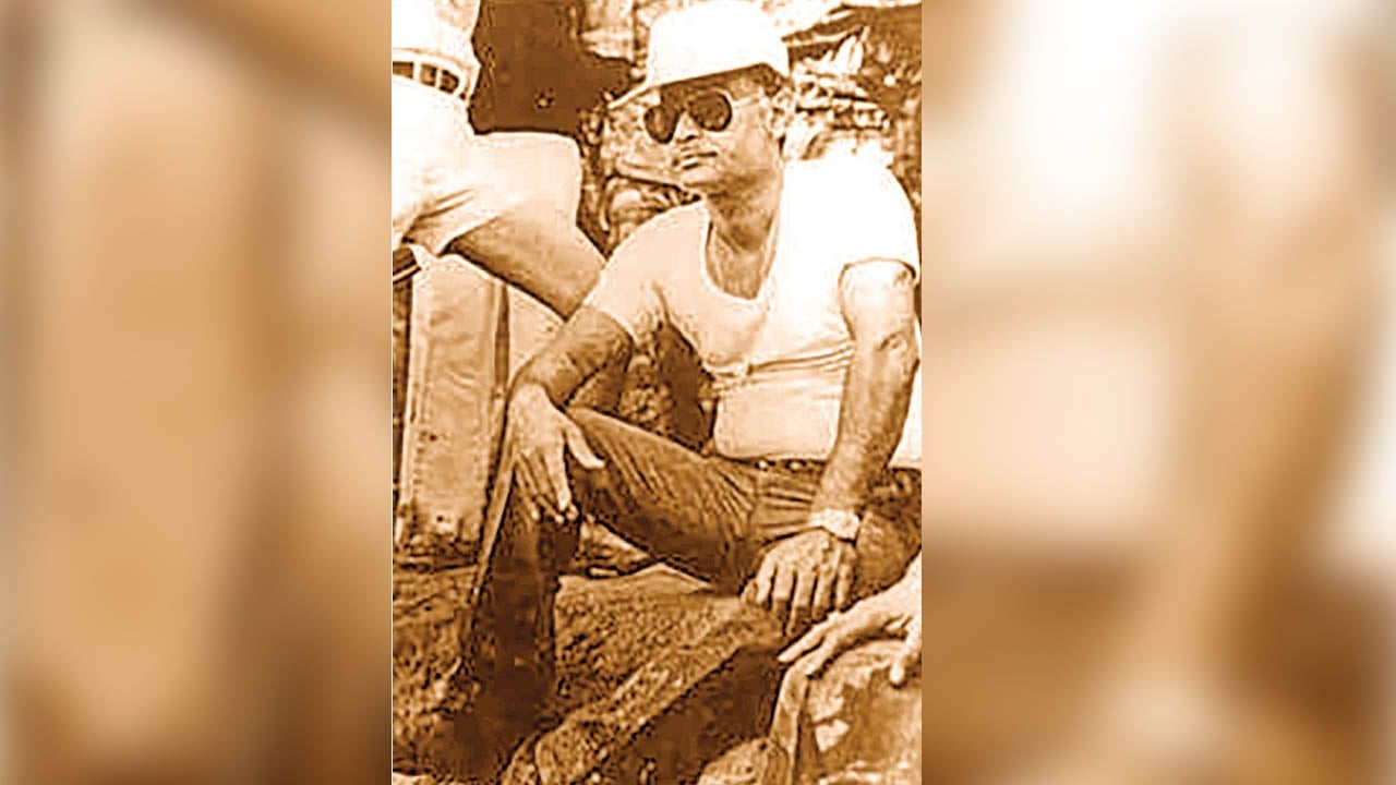 যে আদর্শের বিকল্প নেই