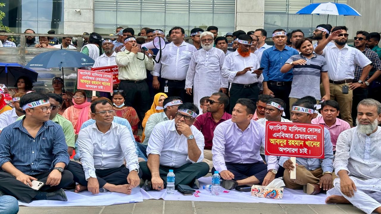 আলোচনায় রাজি এনবিআর ঐক্য পরিষদ
