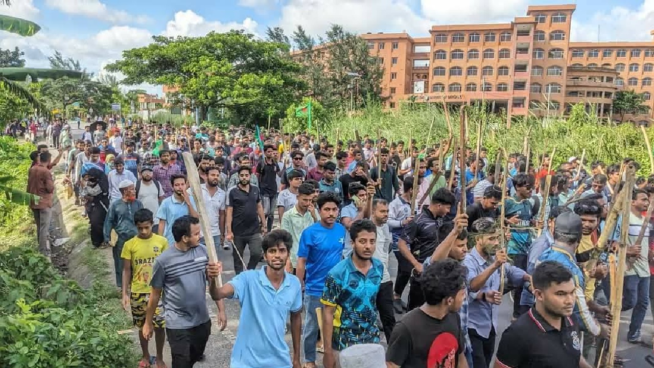 জুলাই বিপ্লবে ‘প্রথম’ স্বাধীন ক্যাম্পাস ববি