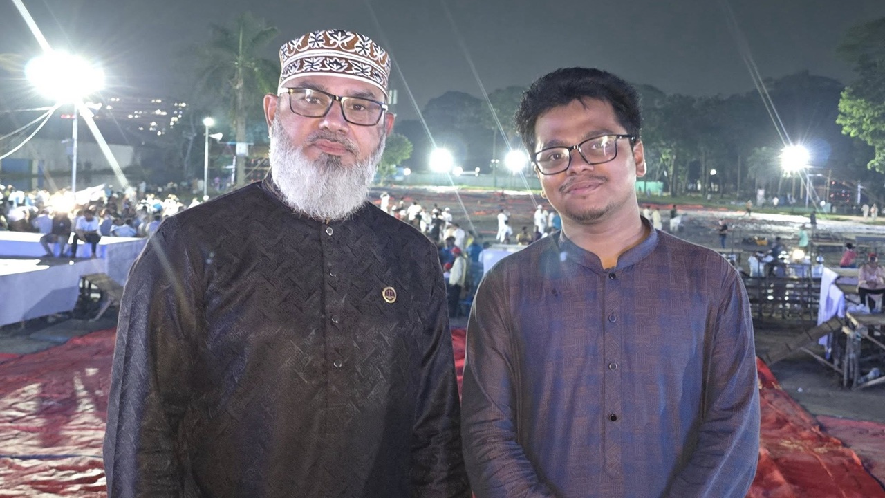 মধ্যরাতে সমাবেশস্থলের ছবি পোস্ট করে যা বললেন সাইদী পুত্র