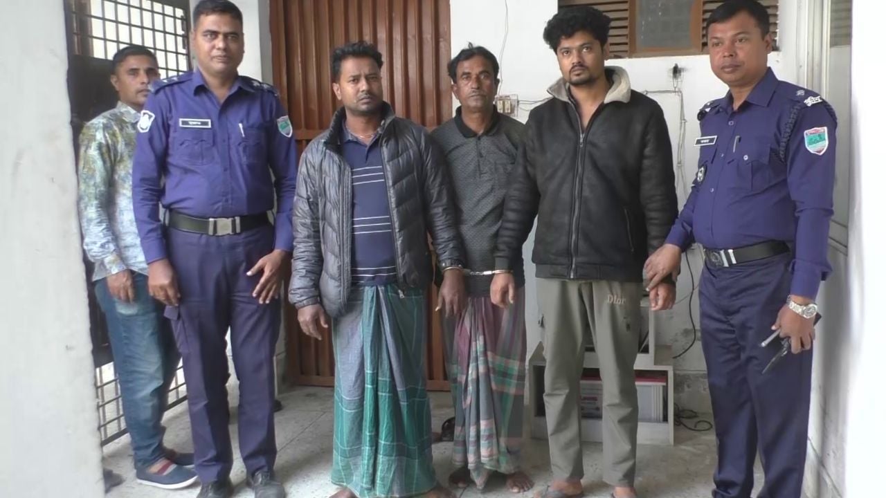 নড়াইলে আলোচিত ৪ খুনের ঘটনায় একপক্ষের মামলা